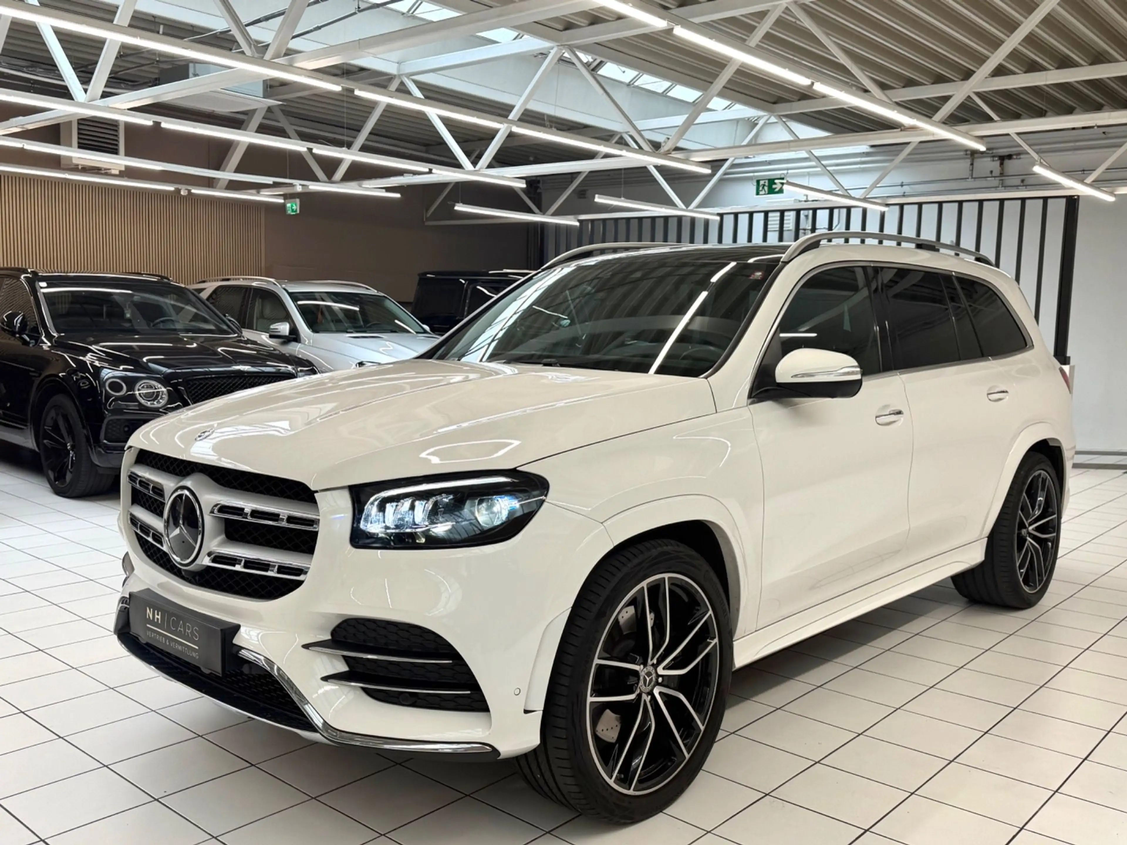 Mercedes-Benz GLS 400 d AMG Line 4Matic/ Burmester High End/23 zoll — photo 3