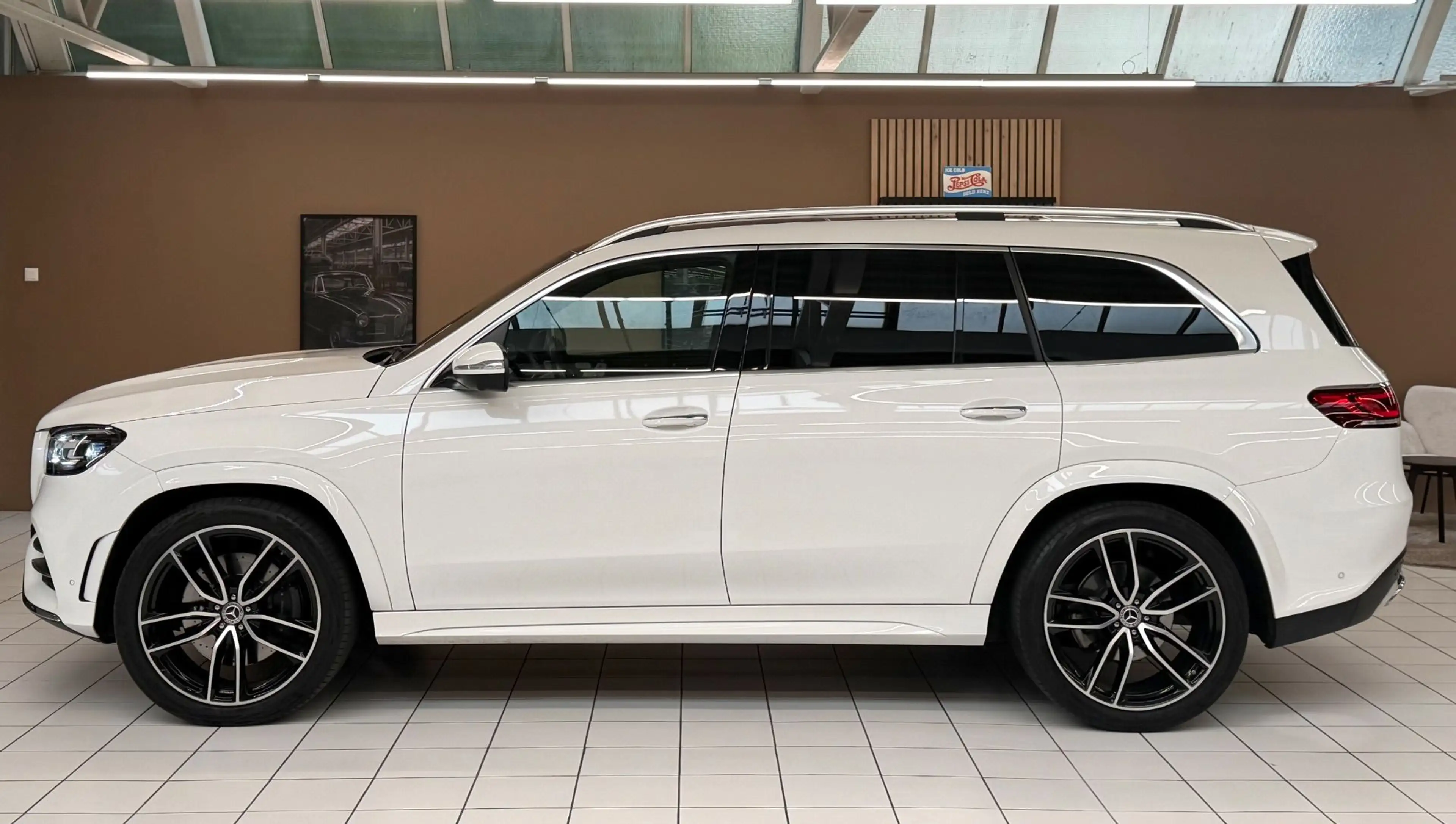 Mercedes-Benz GLS 400 d AMG Line 4Matic/ Burmester High End/23 zoll — photo 8
