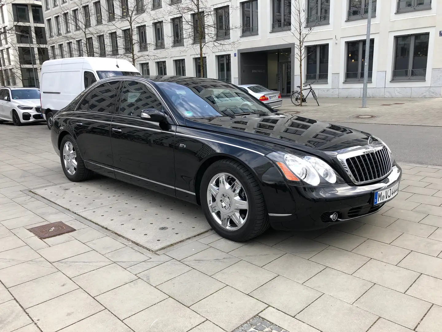 Maybach 57 57SCARBON 24000KM NEUWERTIG DEUTSCHE AUSFÜHRUNG Schwarz - 2