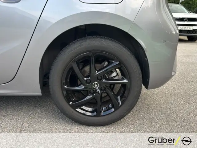 Opel Corsa view 11