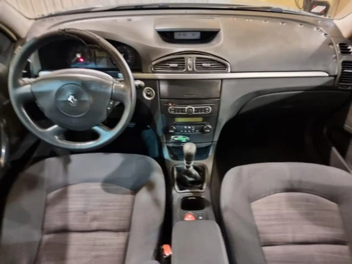 Renault Laguna 2.0DCI Dynamique Azul - 2