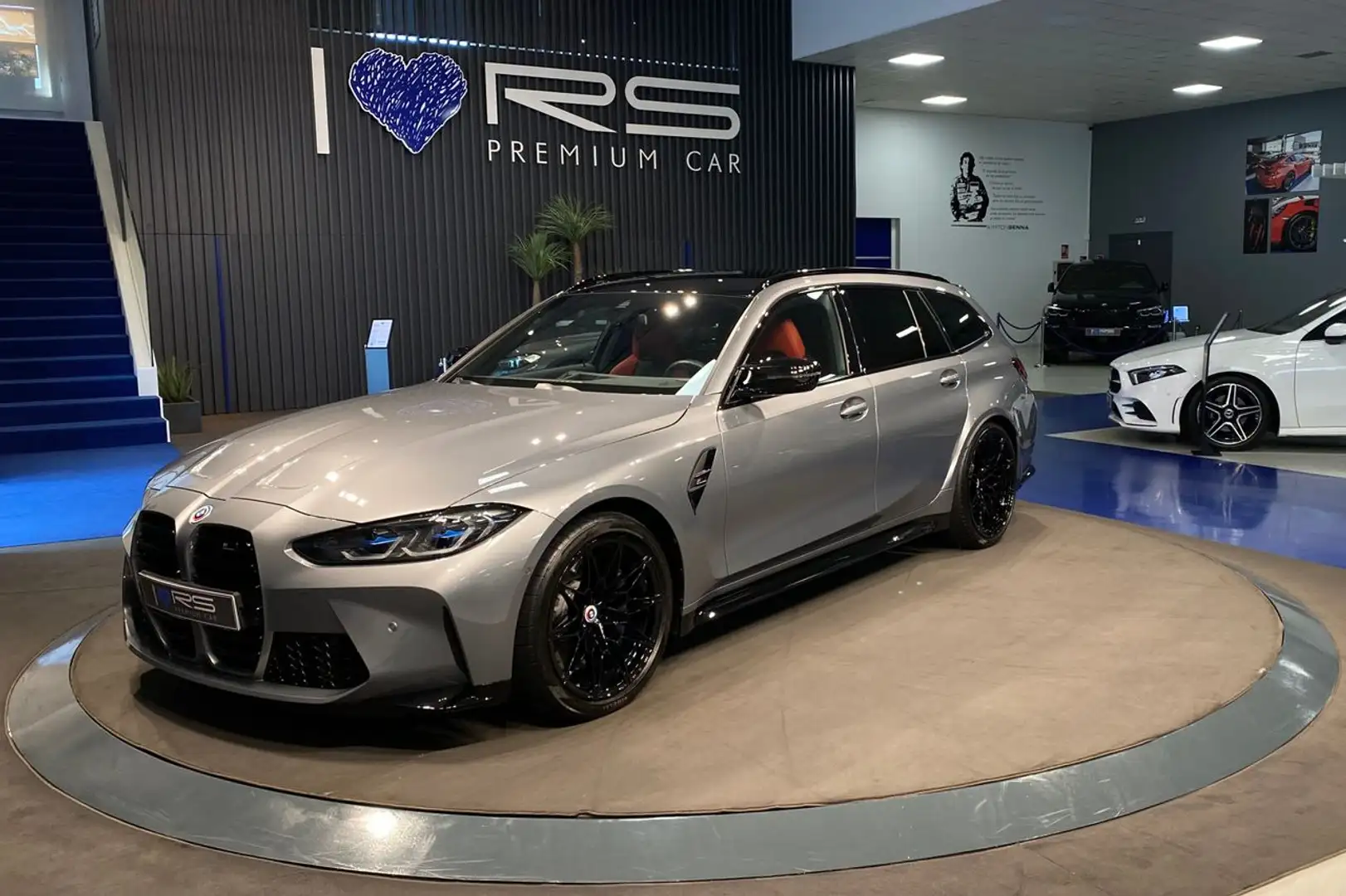 BMW M3 Competition Touring MxDrive Grijs - 2