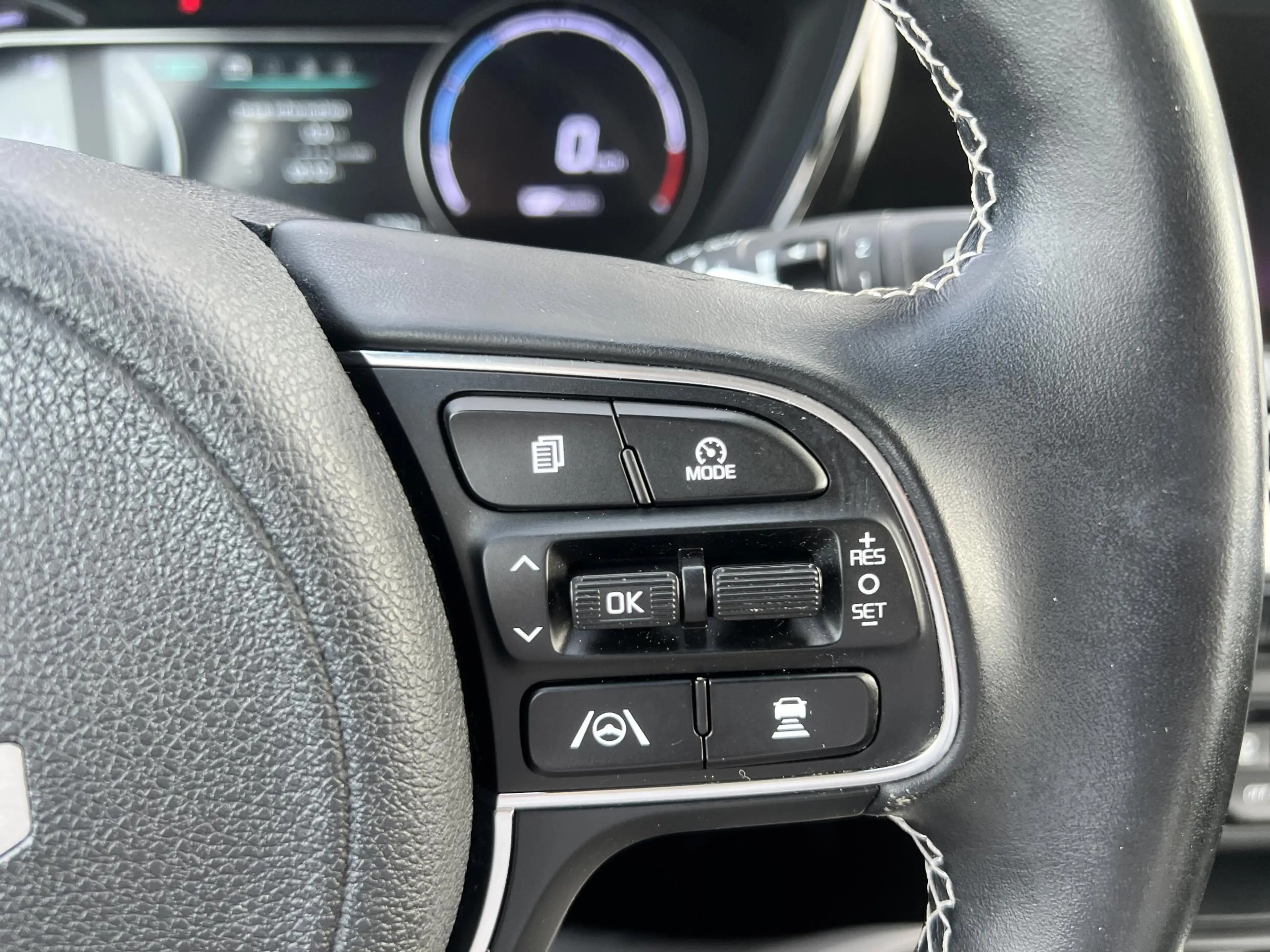 Kia e-Niro DynamicLine 64 kWh Dealeronderhouden, 3-fase, SOH — photo 15