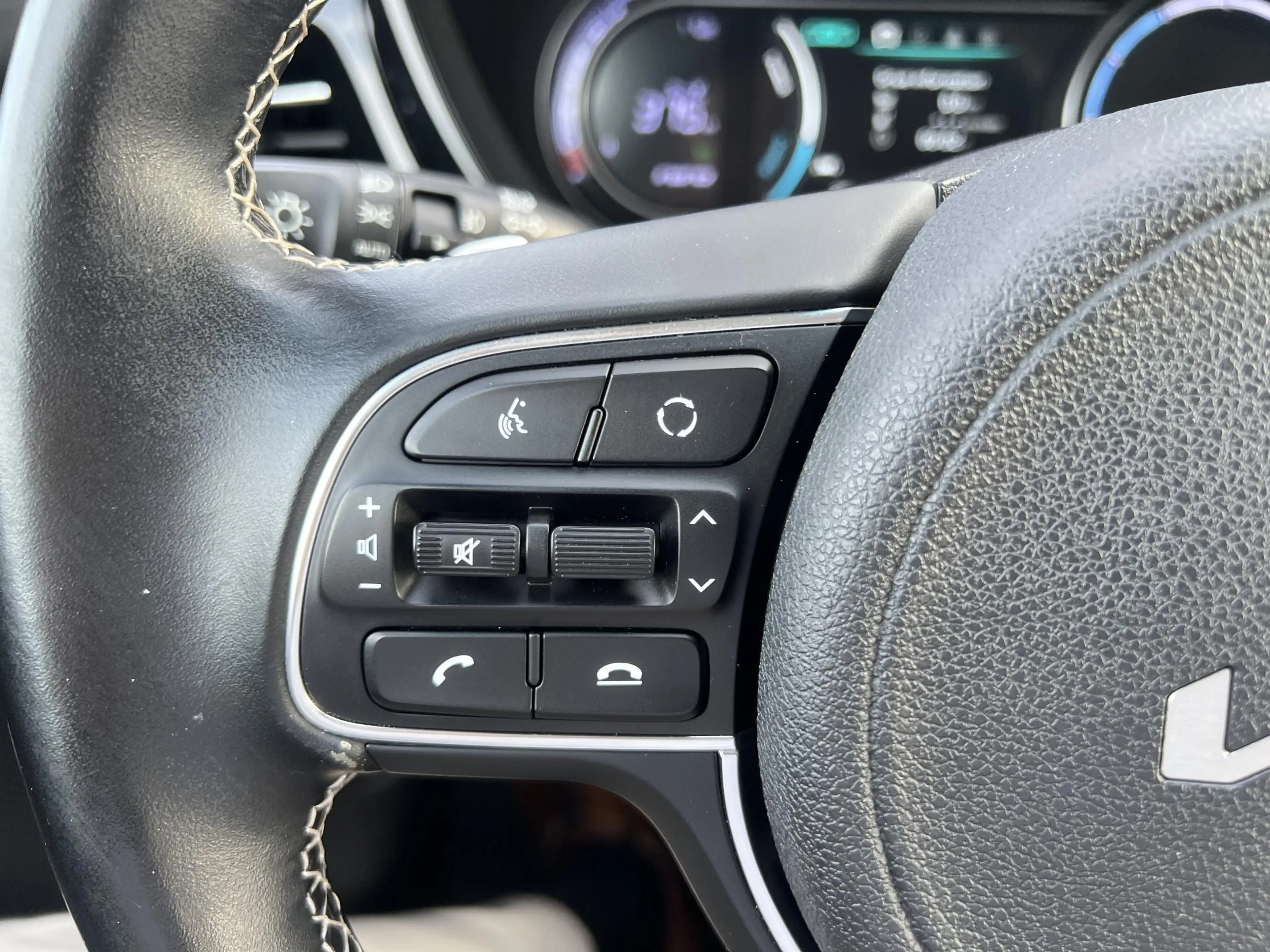 Kia e-Niro DynamicLine 64 kWh Dealeronderhouden, 3-fase, SOH — photo 14