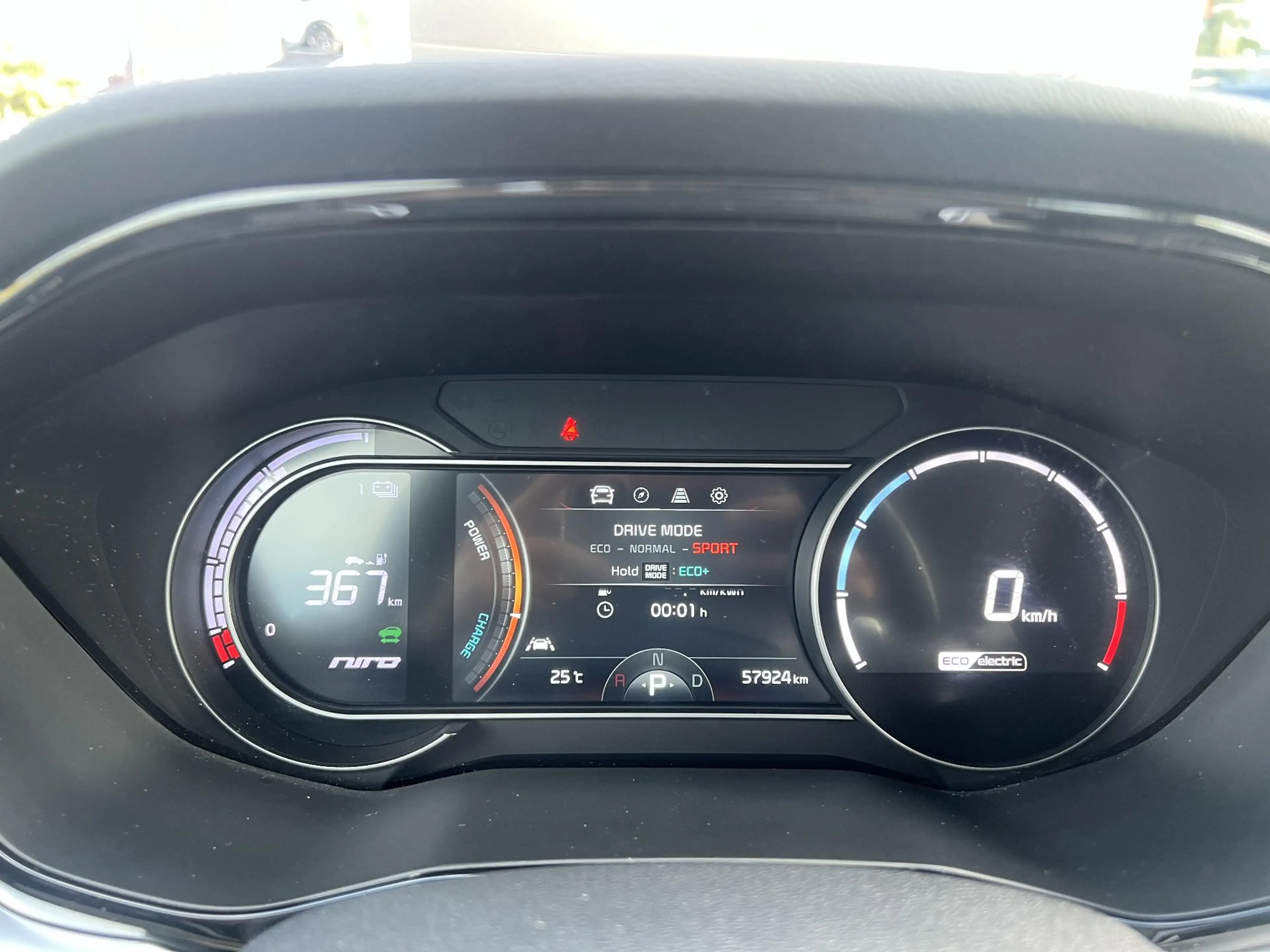 Kia e-Niro DynamicLine 64 kWh Dealeronderhouden, 3-fase, SOH — photo 13