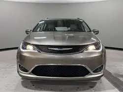 Chrysler Pacifica photo Chrysler Pacifica