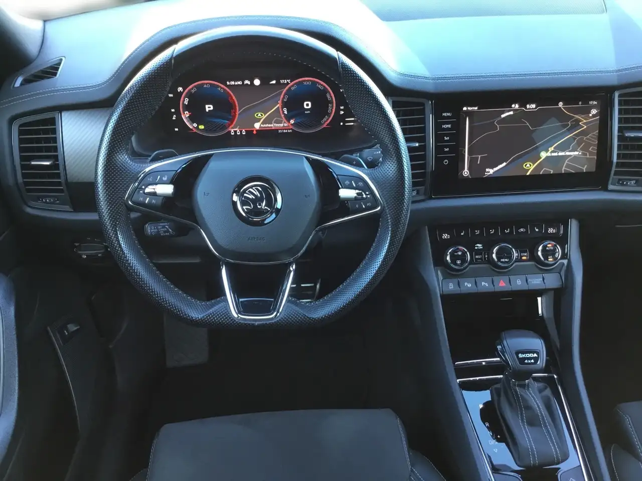 Skoda Kodiaq 2.0 TDI DSG 4x4 SPORTLINE +AHK +PANO +MATRIX +ACC, миниатюра 12