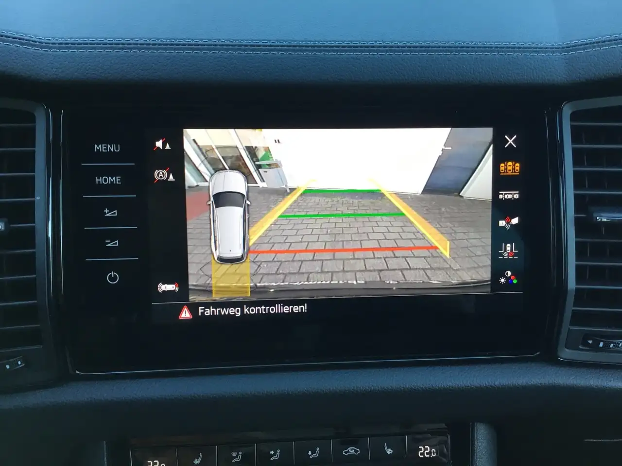 Skoda Kodiaq 2.0 TDI DSG 4x4 SPORTLINE +AHK +PANO +MATRIX +ACC, миниатюра 14