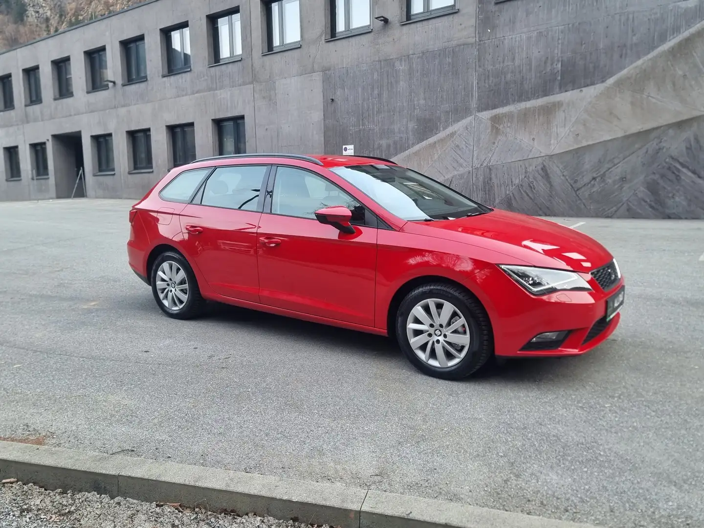 SEAT Leon 2.0 TDI Style 4Drive**1.HAND**LED**RFK**SHZ** Rot - 1