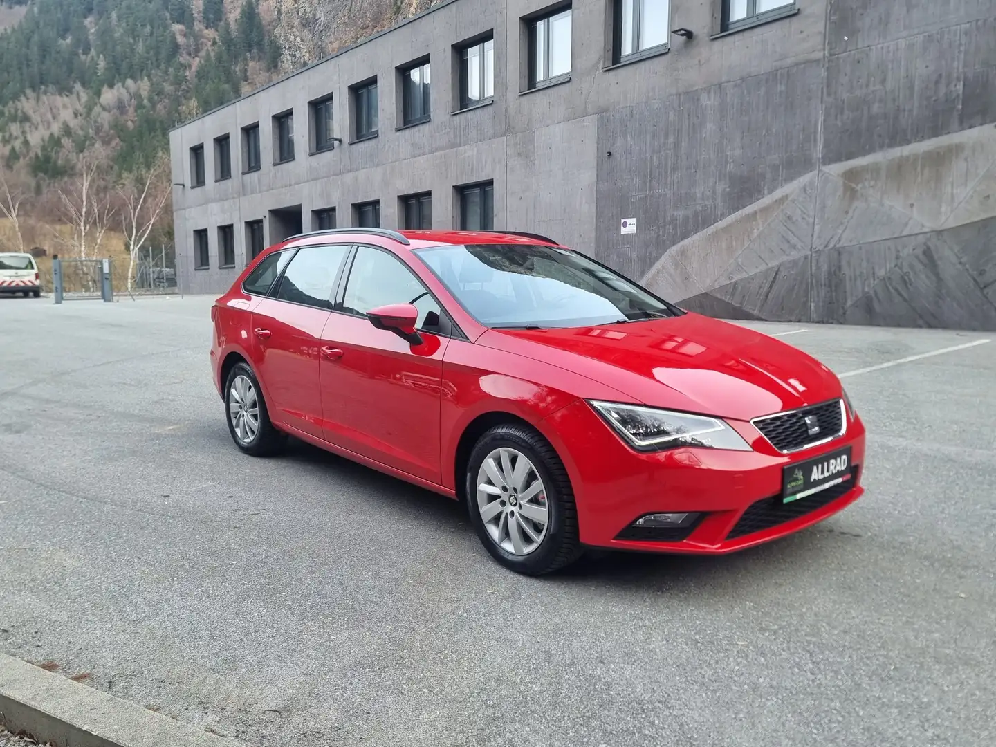 SEAT Leon 2.0 TDI Style 4Drive**1.HAND**LED**RFK**SHZ** Rot - 2