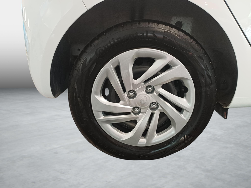 Hyundai i10 1.0 Twist — photo 8