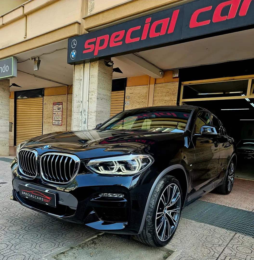 BMW X4 M SPORT X 2.0d Fekete - 1