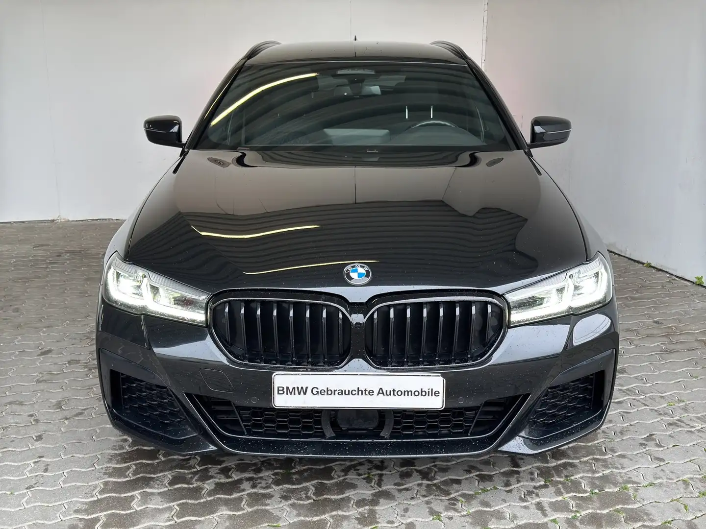 BMW 540 d xDrive Tour. M Sport Navi.LED.ACC.HarmKard Schwarz - 2