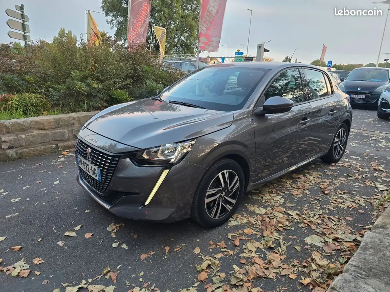 Peugeot 208 1.2l Ess 100ch Allure 54000km