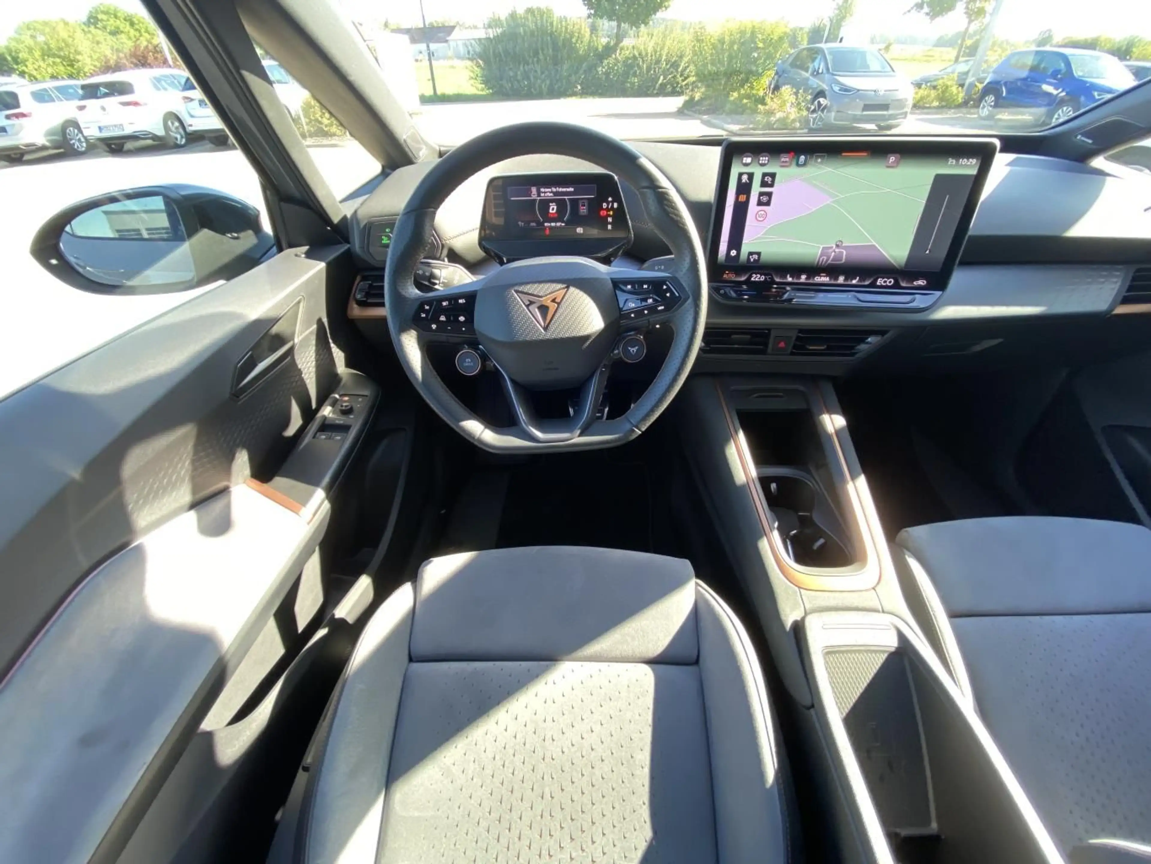 CUPRA Born e-Boost 170 kW nur 6.377 km SUPERSPORTLENKR — photo 14