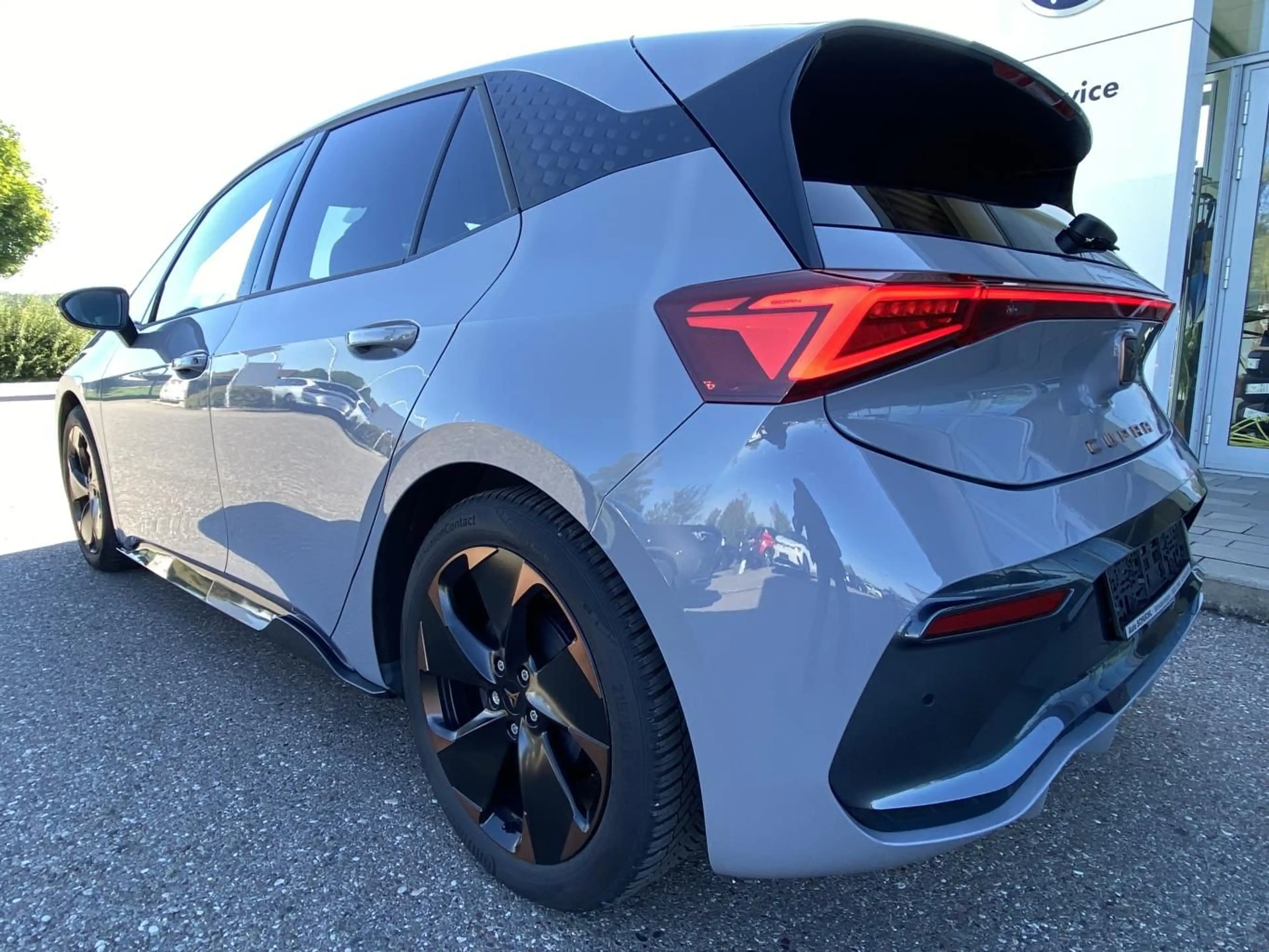 CUPRA Born e-Boost 170 kW nur 6.377 km SUPERSPORTLENKR — photo 5