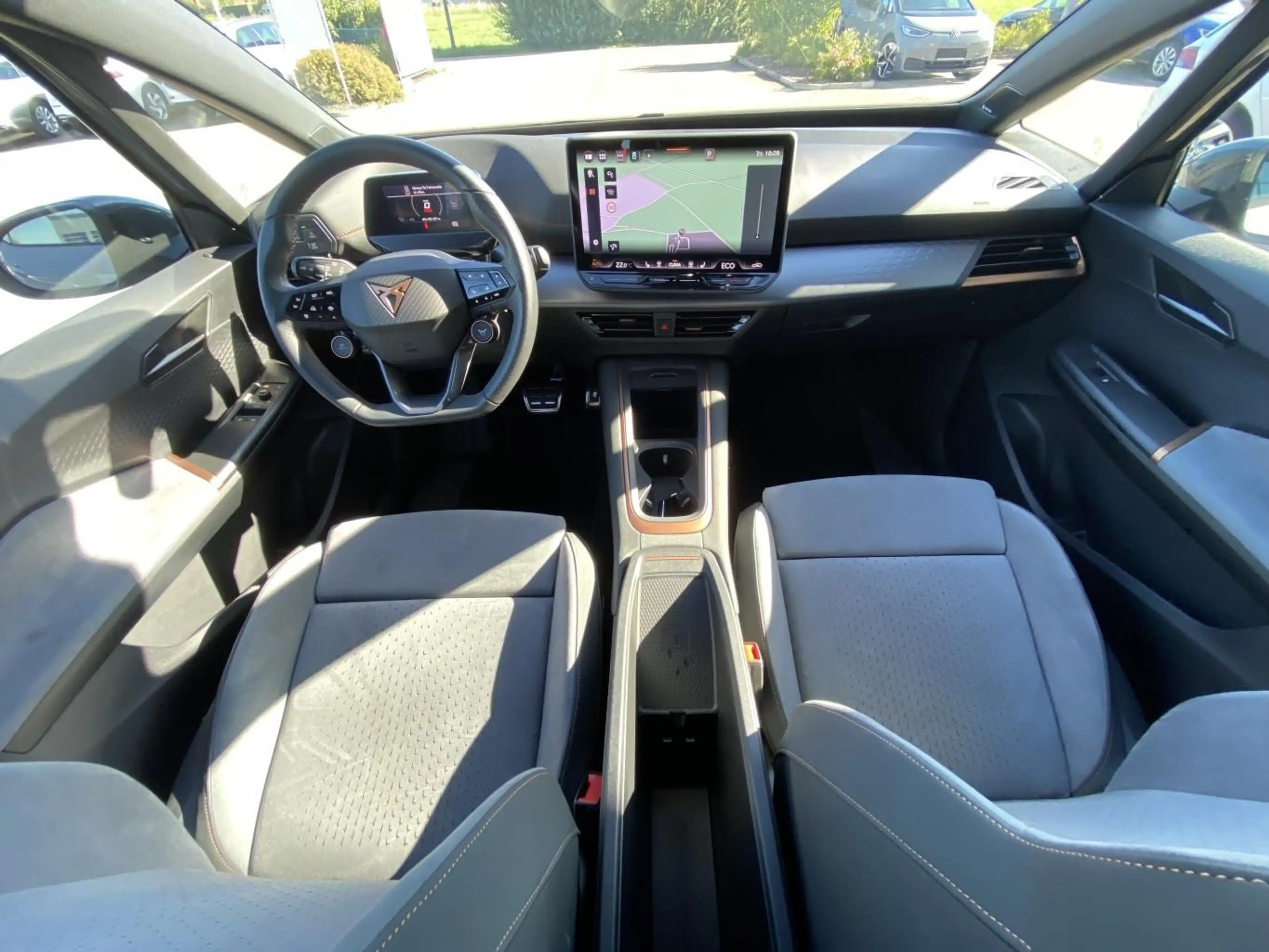 CUPRA Born e-Boost 170 kW nur 6.377 km SUPERSPORTLENKR — photo 15