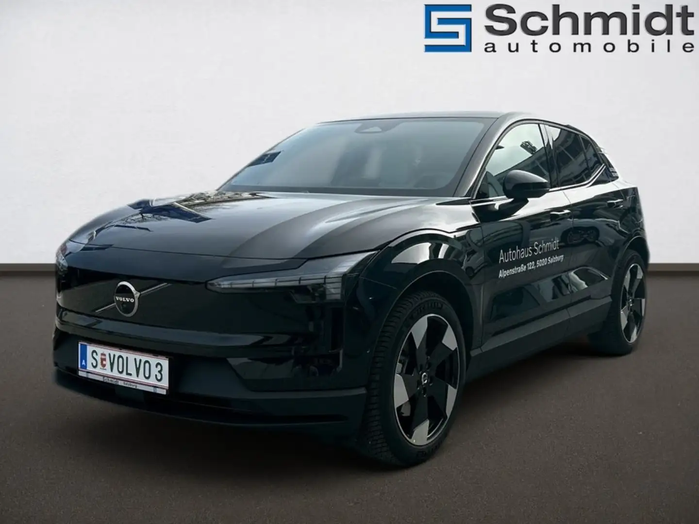 Volvo EX30 Plus, Single Motor Extended Range, Vollelektrisch Schwarz - 1