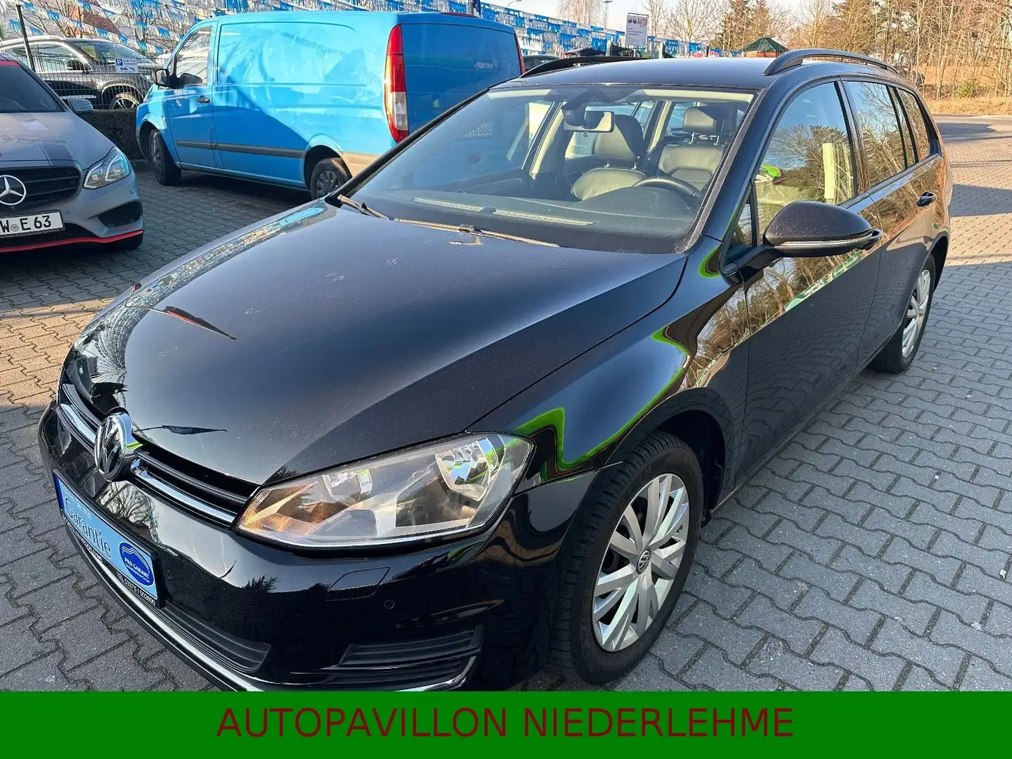 Volkswagen Golf 1.4 TSI Variant*Klima*Navi*T-Leder*PDC*2.Hd Zwart - 2