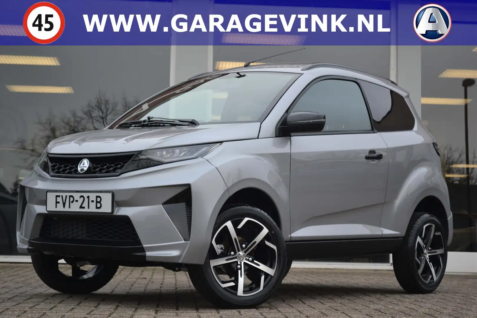 Aixam Crossover S10 Apple Carplay | Achteruitrijcamera! Brommobiel Silber - 1