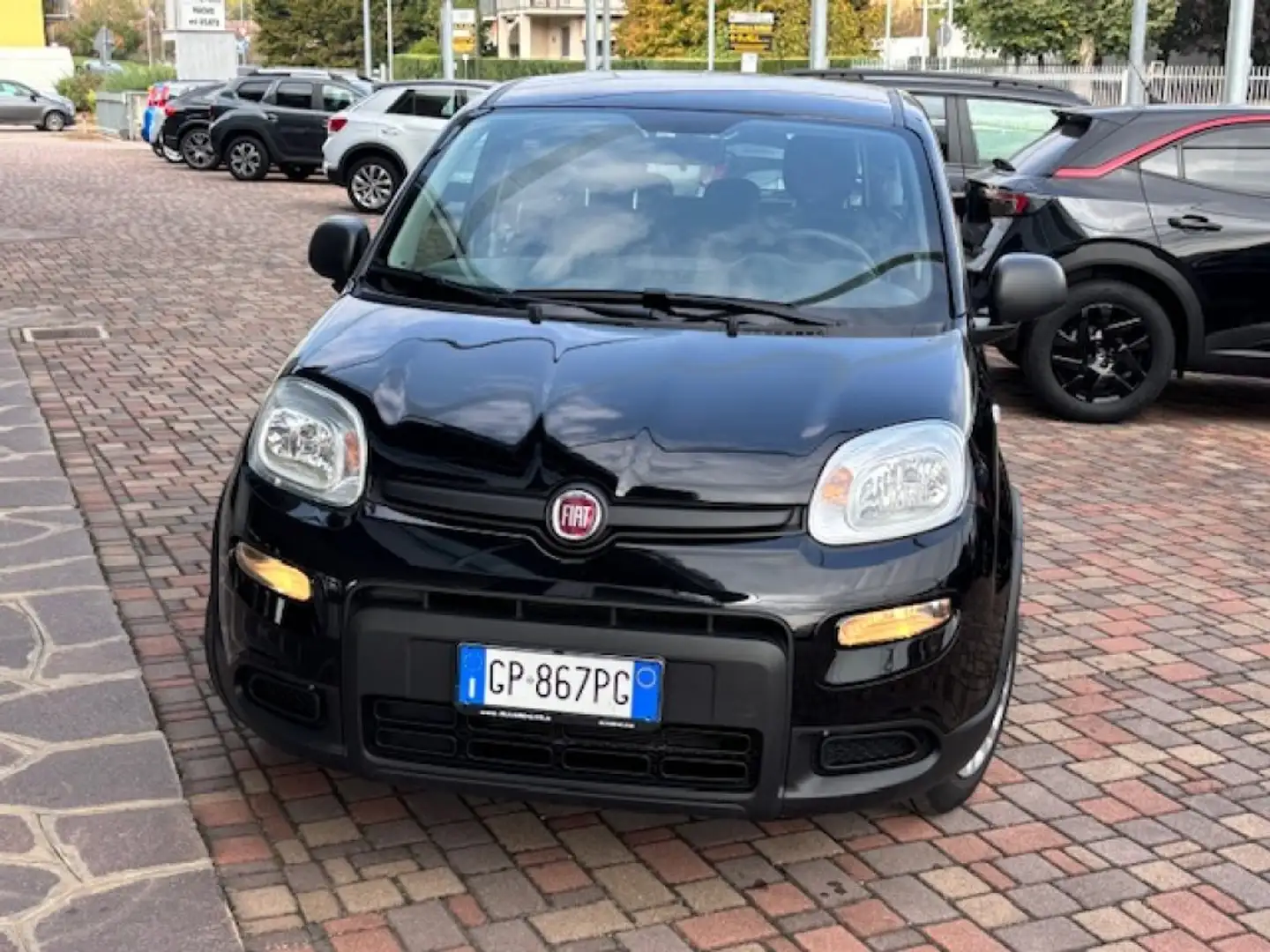 Fiat Panda 1.0 FireFly S&S Hybrid Schwarz - 2