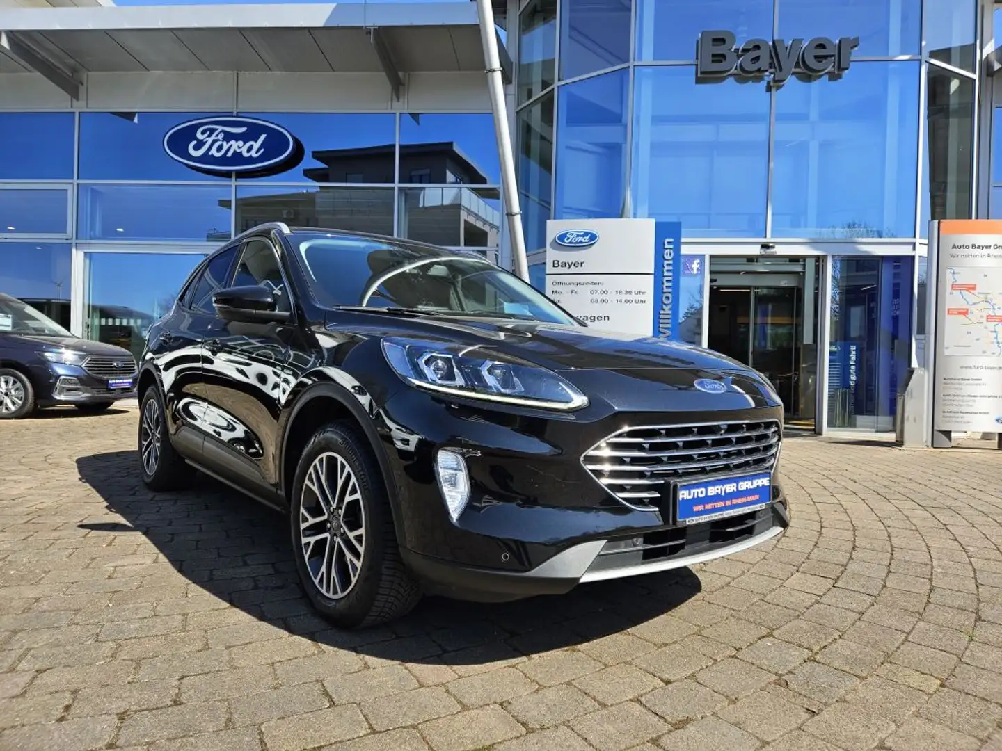 Ford Kuga 2.5 Duratec PHEV TITANIUM X Zwart - 1