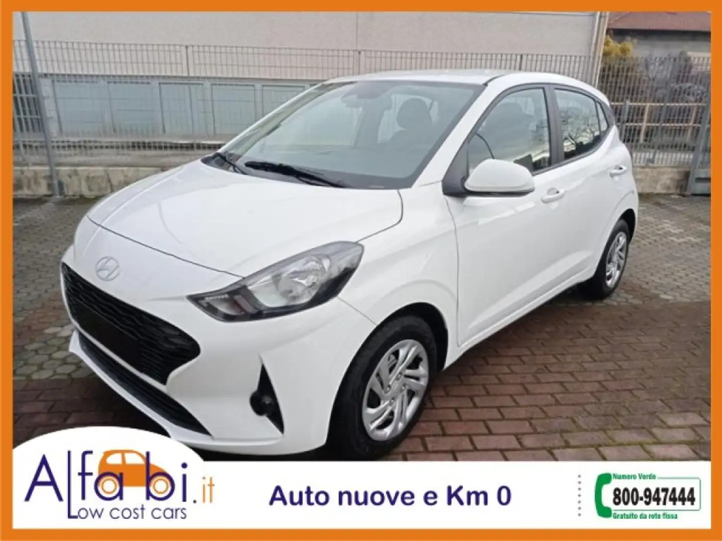 Hyundai i10 1.0 MPI 63CV Connectline Bianco - 2