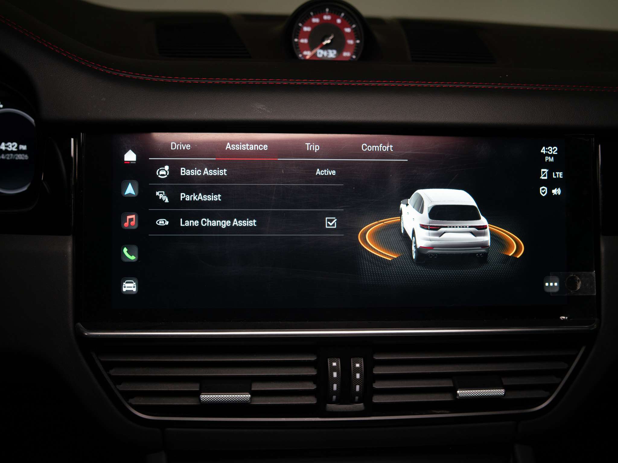 used 2022 Porsche Cayenne car, priced at $77,900