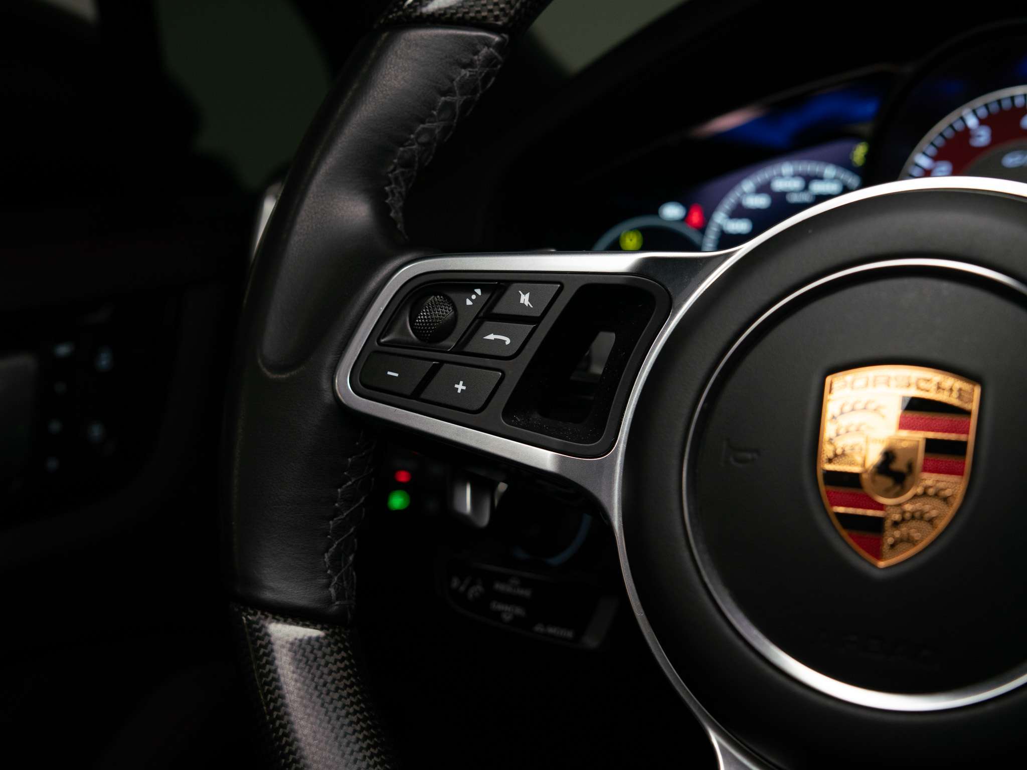 used 2022 Porsche Cayenne car, priced at $77,900