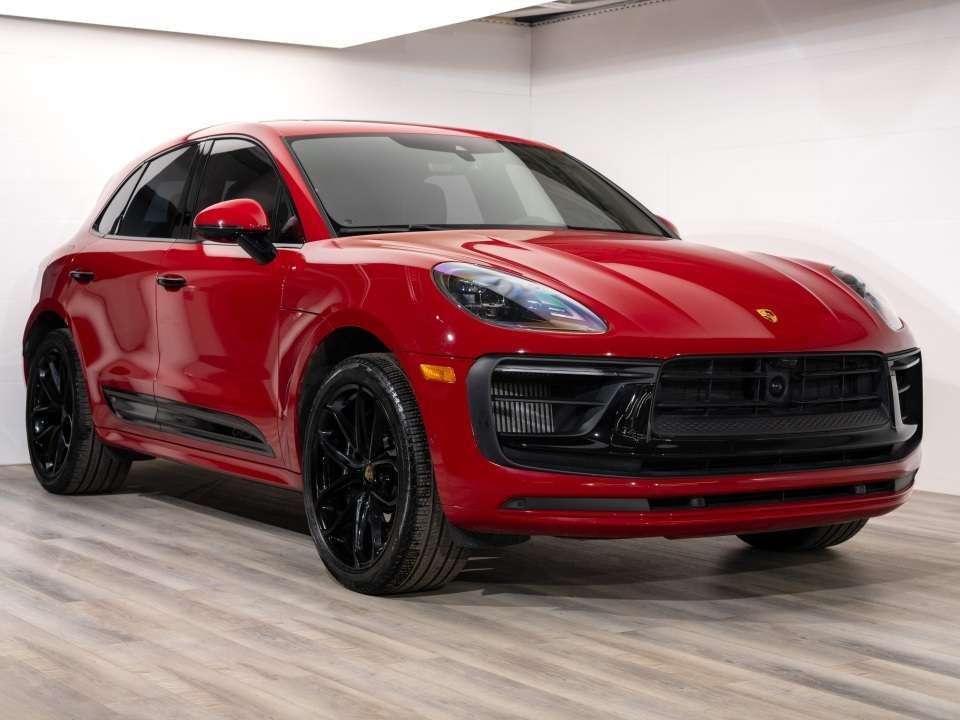 2025 Porsche Macan GTS thumb 17