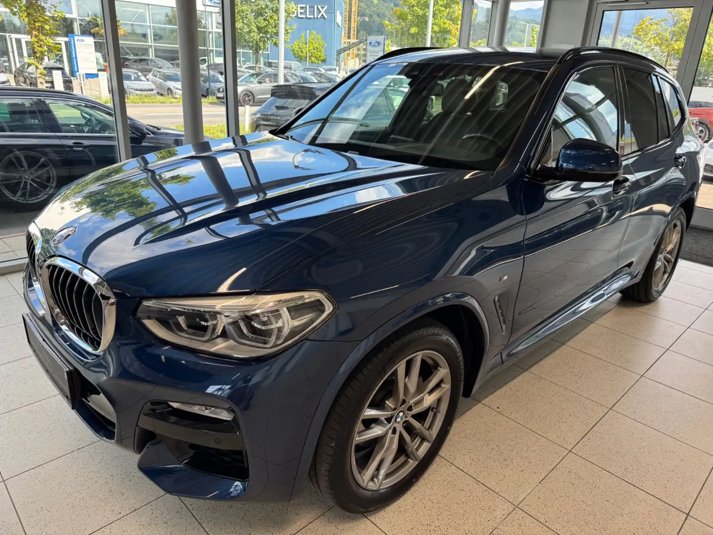 BMW X3 xDrive 20d M Sport Blau - 1