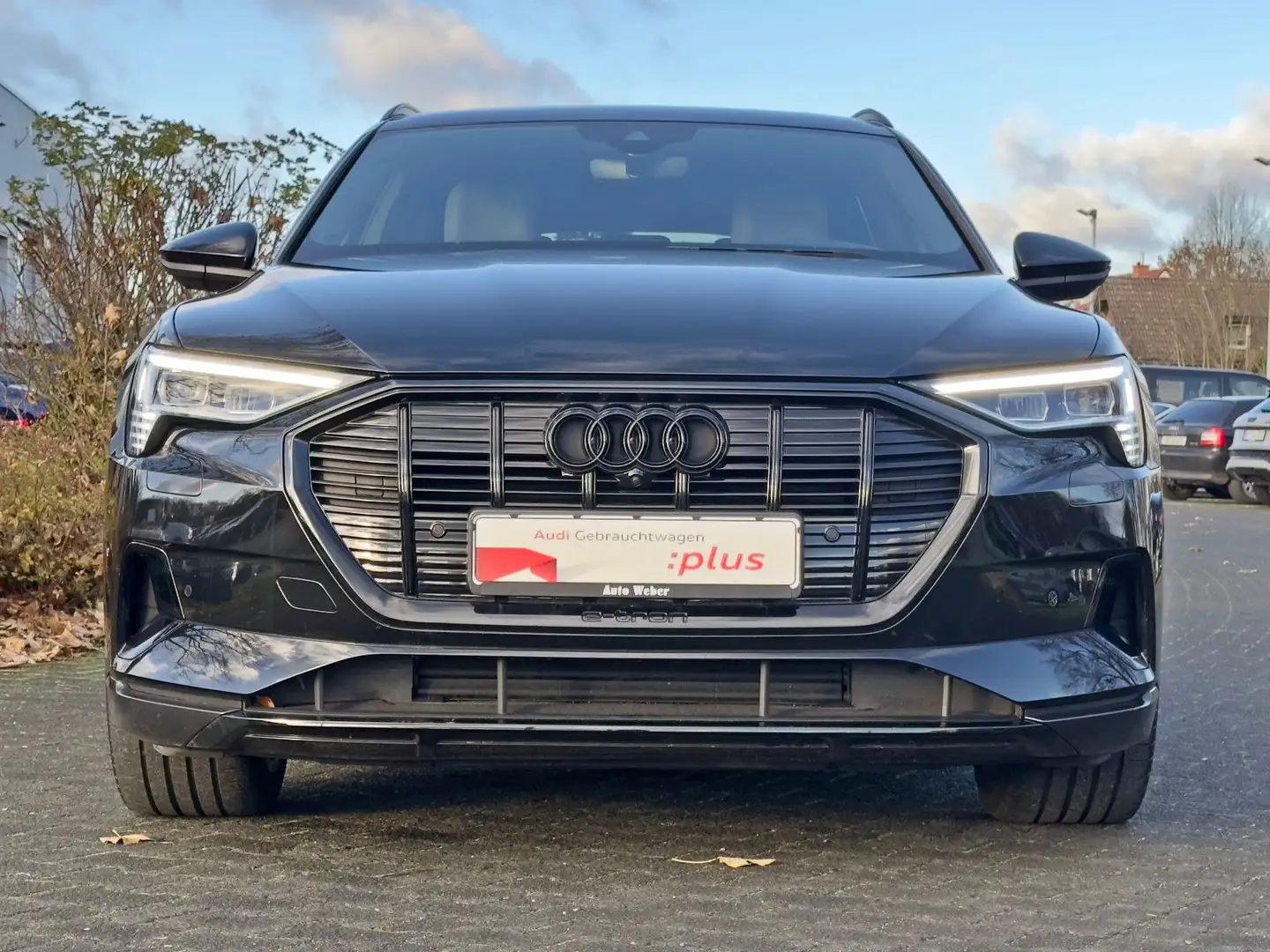 Audi e-tron 55 qu S LINE BLACK PANO HuD B&O AHK 360° Schwarz - 2