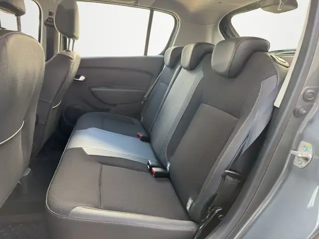 Dacia Sandero view 12