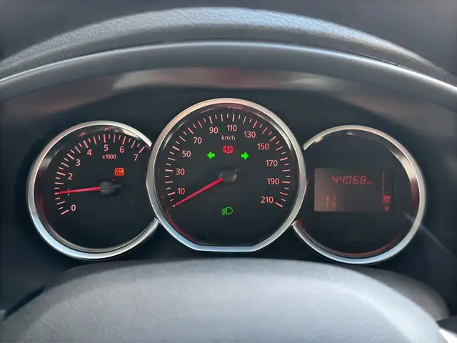 Dacia Sandero view 11