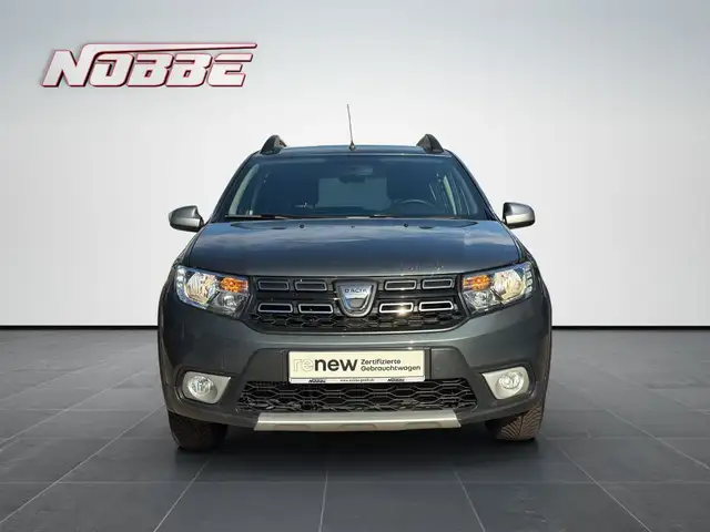 Dacia Sandero view 8