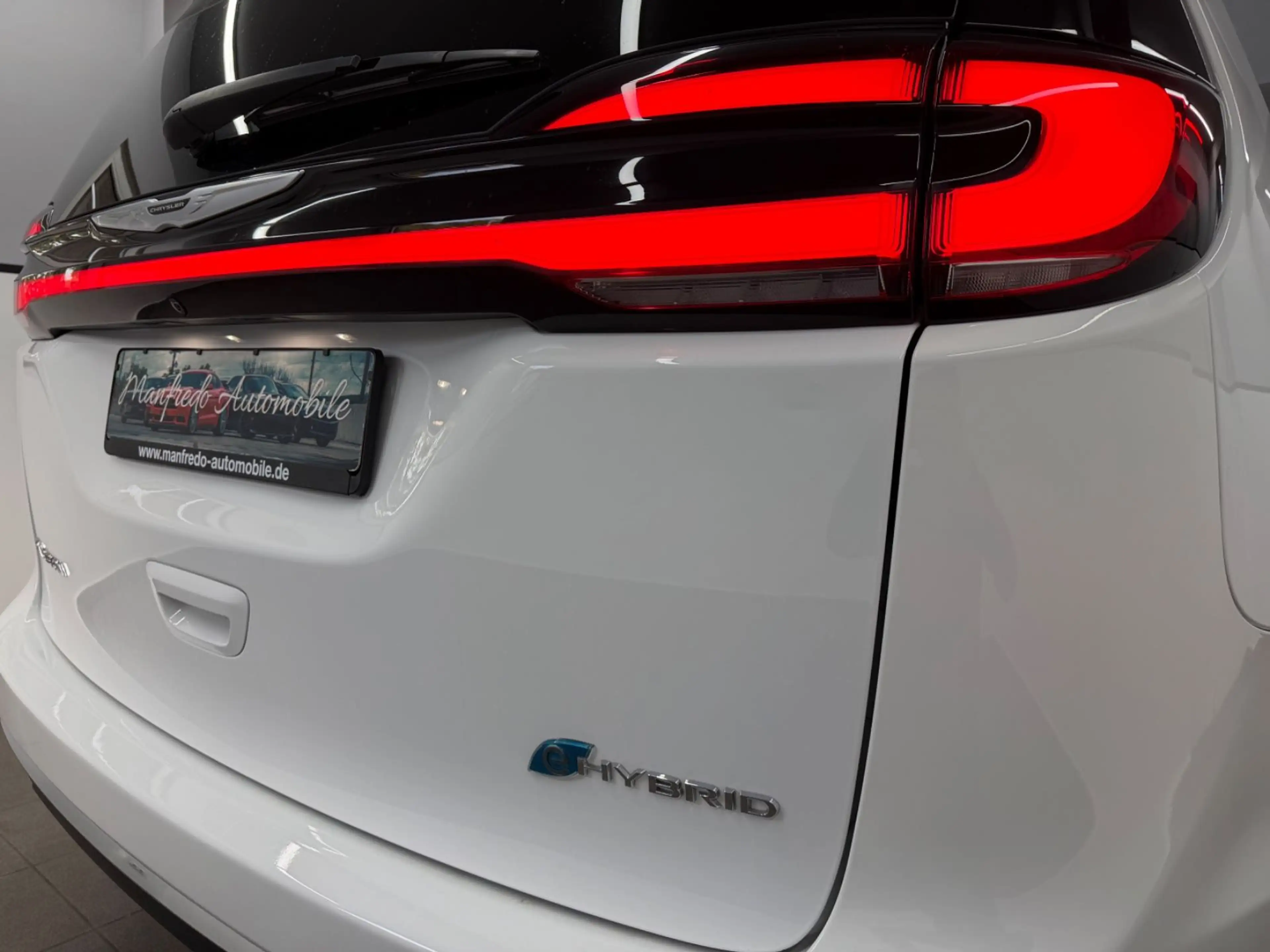 Chrysler Pacifica 3.6 Hybrid Touring L*3el.Türe*ACC*6Sitz — photo 6