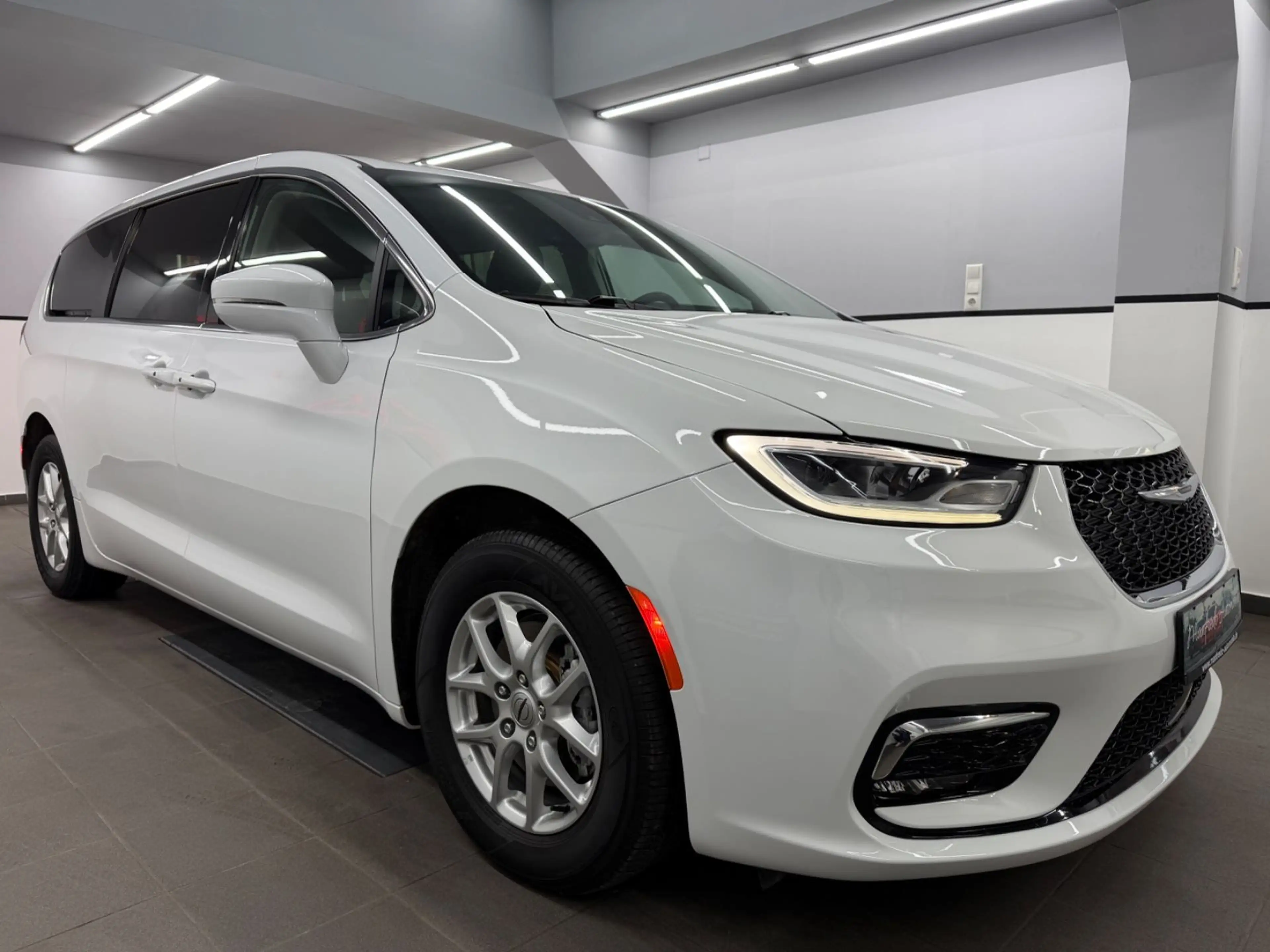 Chrysler Pacifica 3.6 Hybrid Touring L*3el.Türe*ACC*6Sitz — photo 2