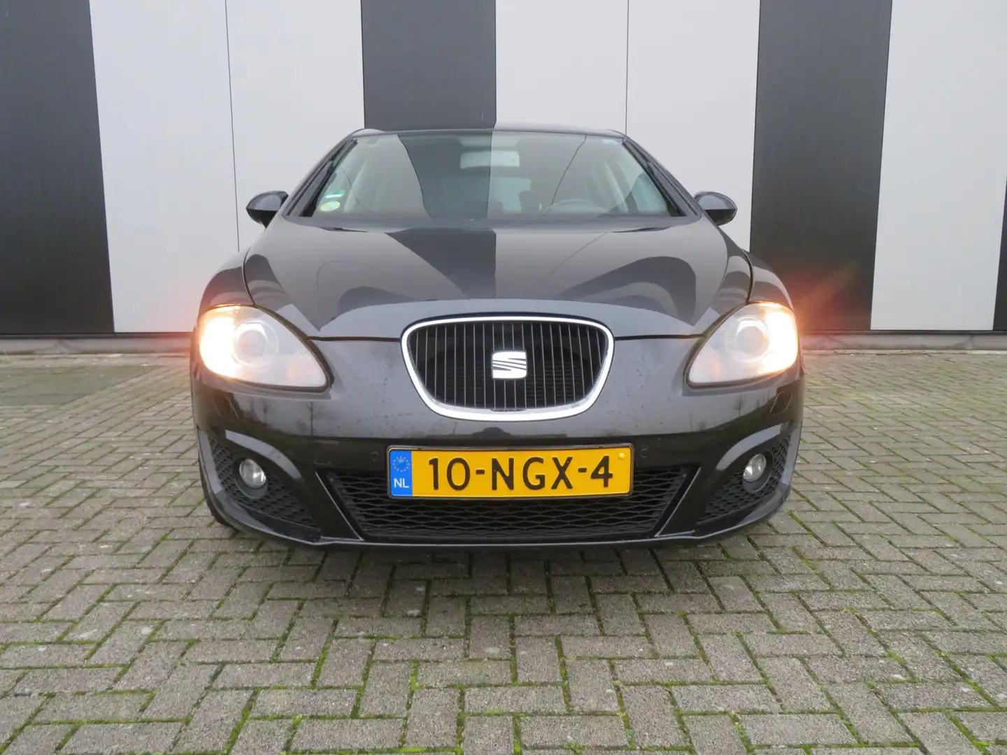 SEAT Leon 1.4 TSI Businessline High Noir - 2