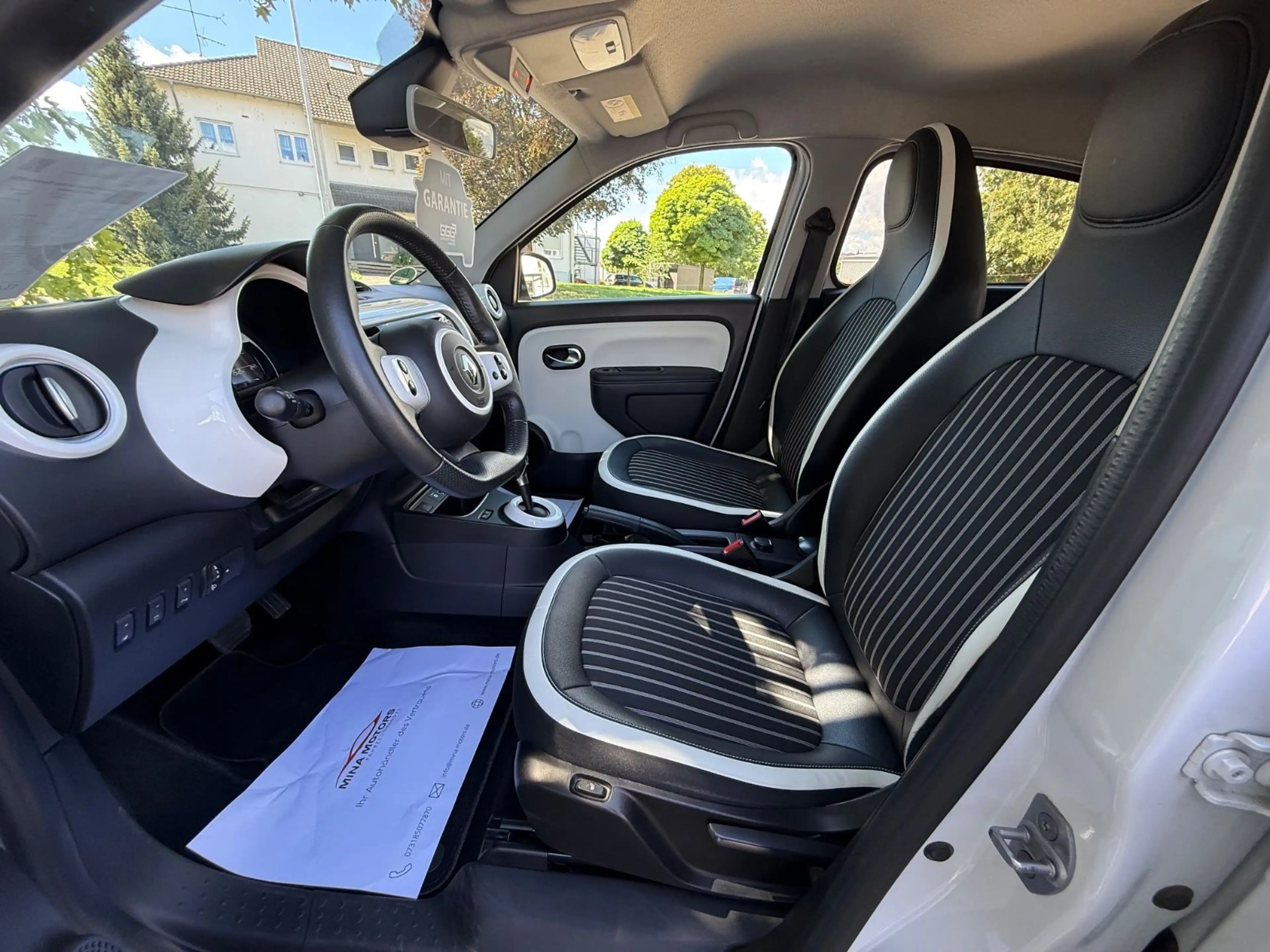 Renault Twingo Techno Electric SOH LED 1.Hand Kamera — photo 9