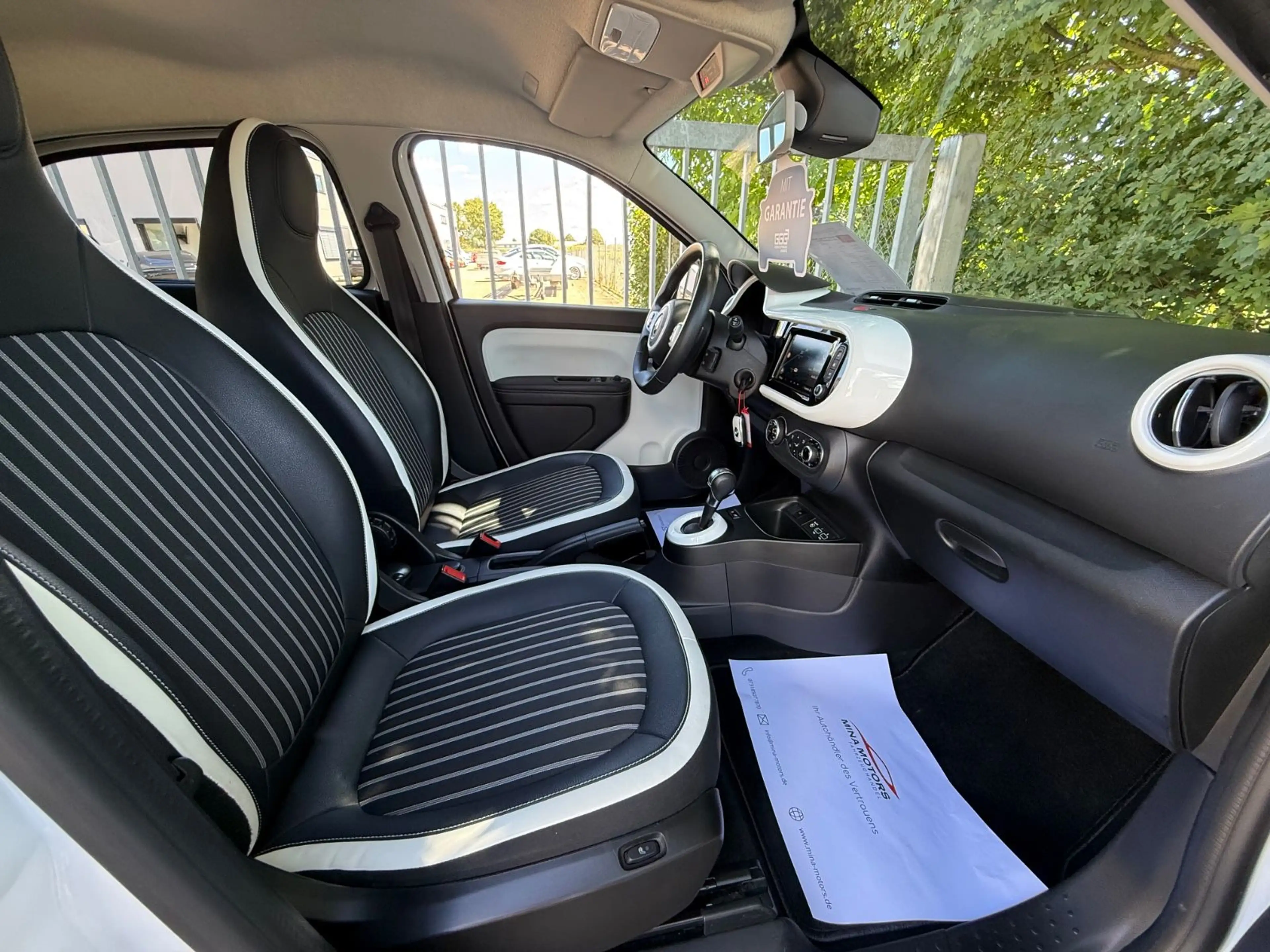 Renault Twingo Techno Electric SOH LED 1.Hand Kamera — photo 10