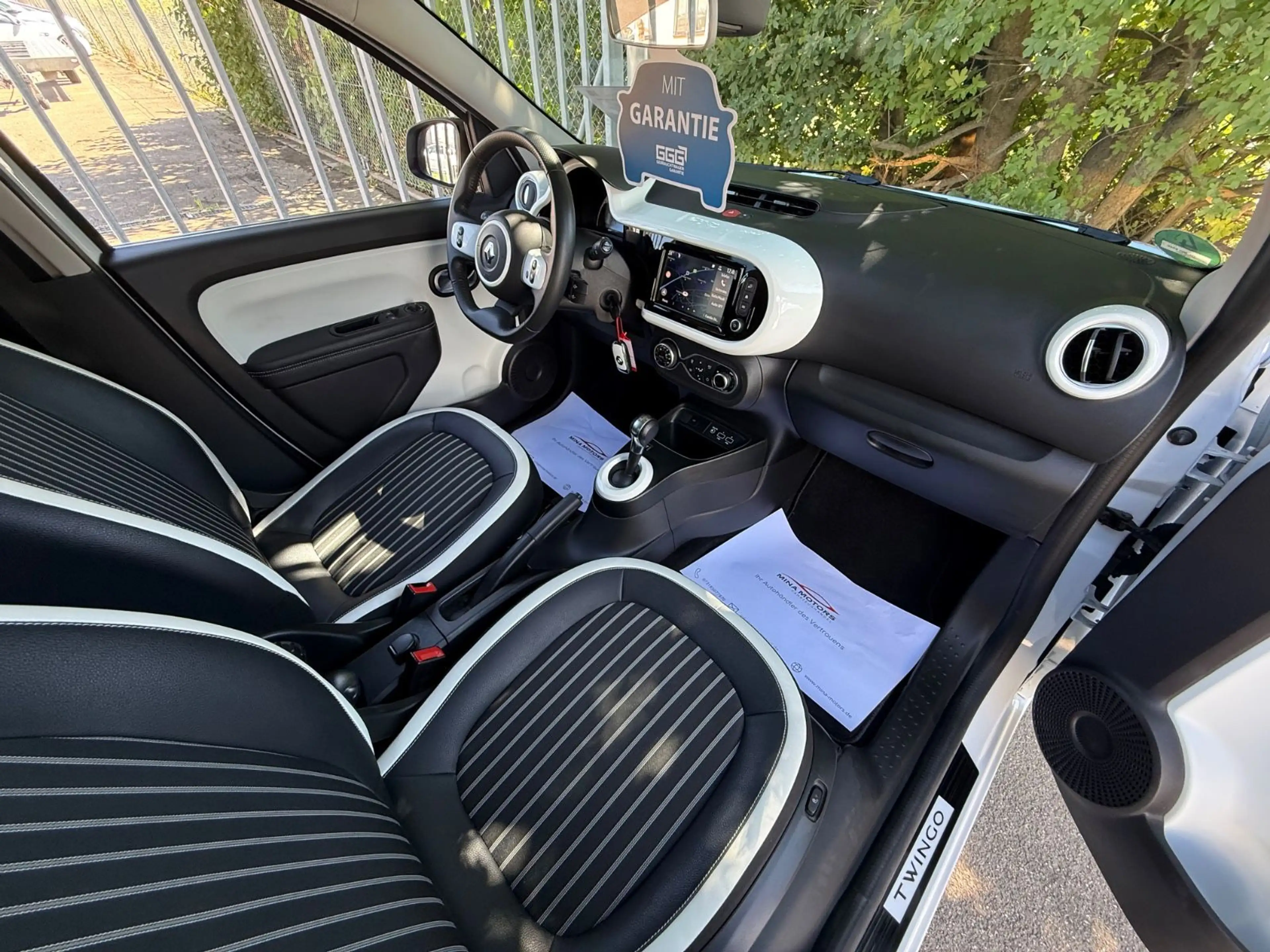 Renault Twingo Techno Electric SOH LED 1.Hand Kamera — photo 8