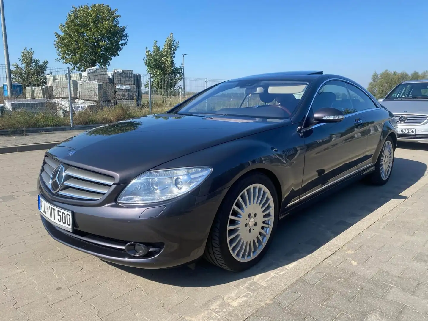 Mercedes-Benz CL 500 CL 500 (216.371) Braun - 1
