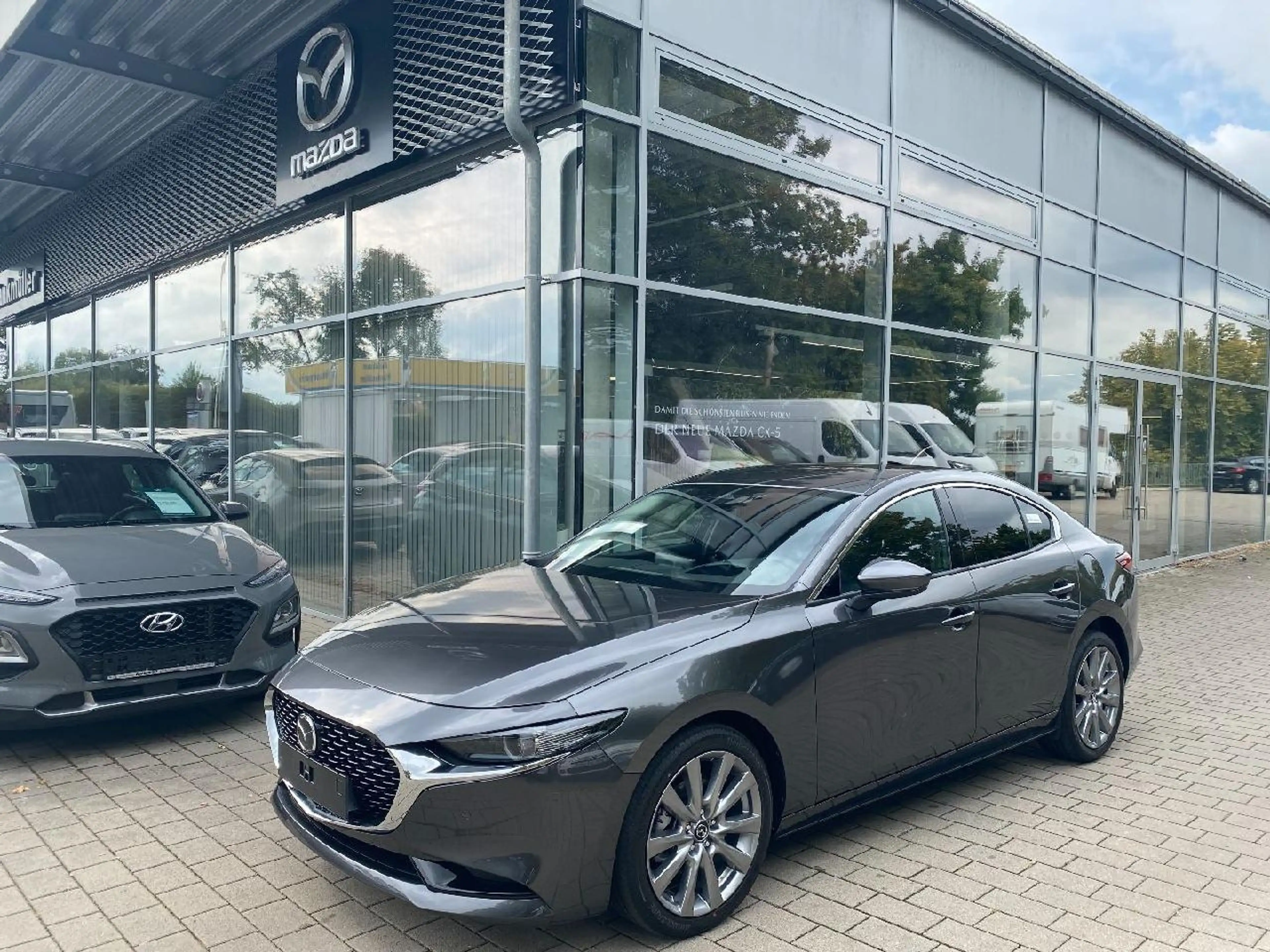 Mazda 3 4SN 2.5L e-SKYACTIV G 140ps Centre-Line DESI MJ27