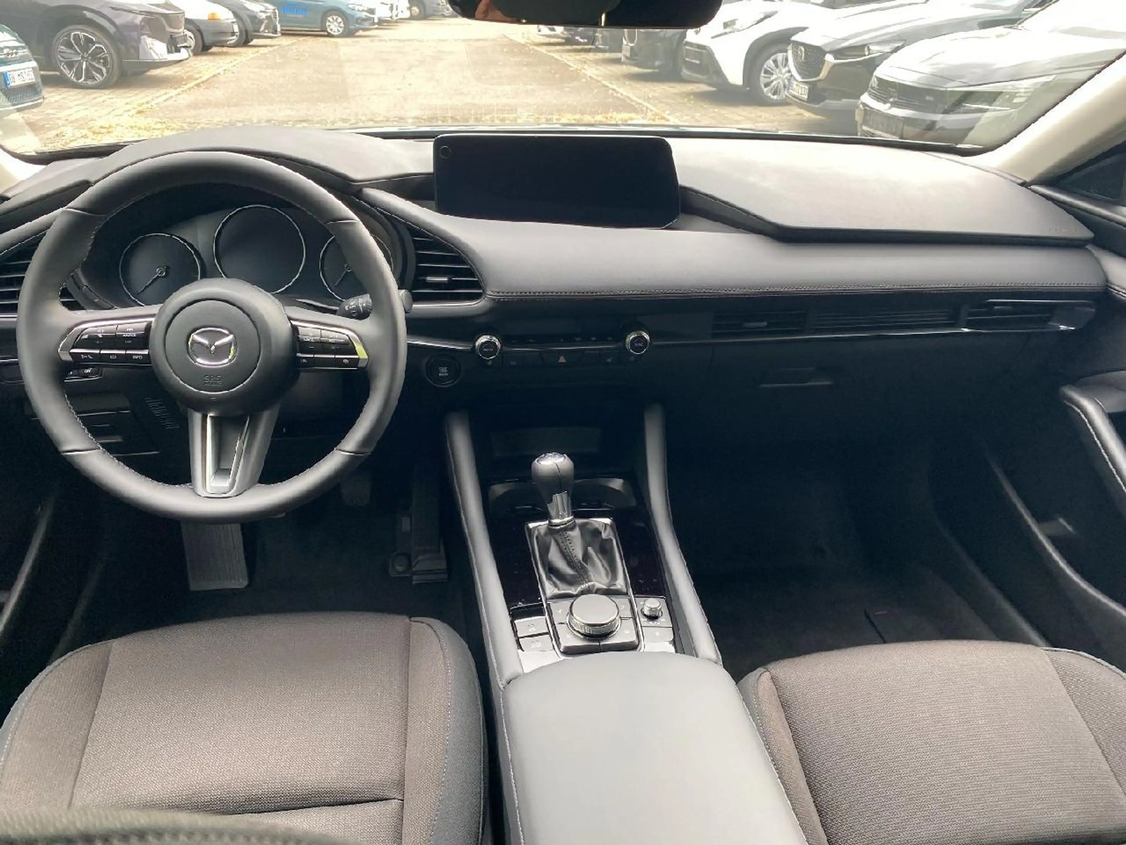 Mazda 3 4SN 2.5L e-SKYACTIV G 140ps Centre-Line DESI MJ27 — photo 10