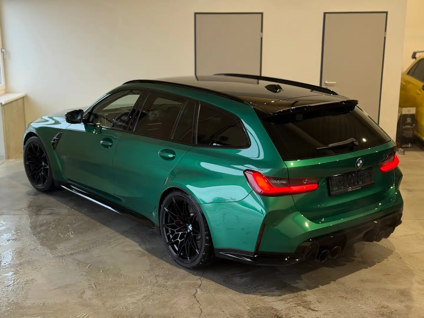 BMW M3 G81 M3 Competition xDrive,ACC,SZH,SZB,HARMANK.,360 Grün - 2