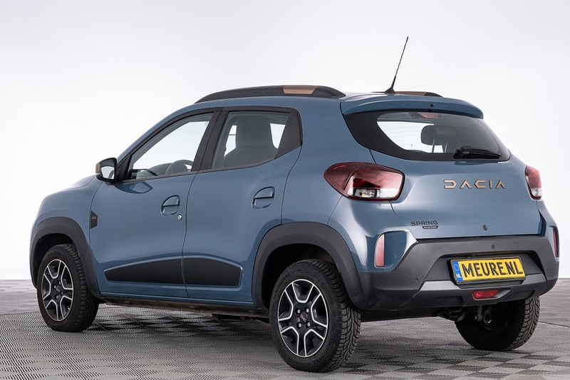 Dacia Spring Extreme 27 kWh *SOH 95%* LEDER | NAVI | AIRCO . — photo 2