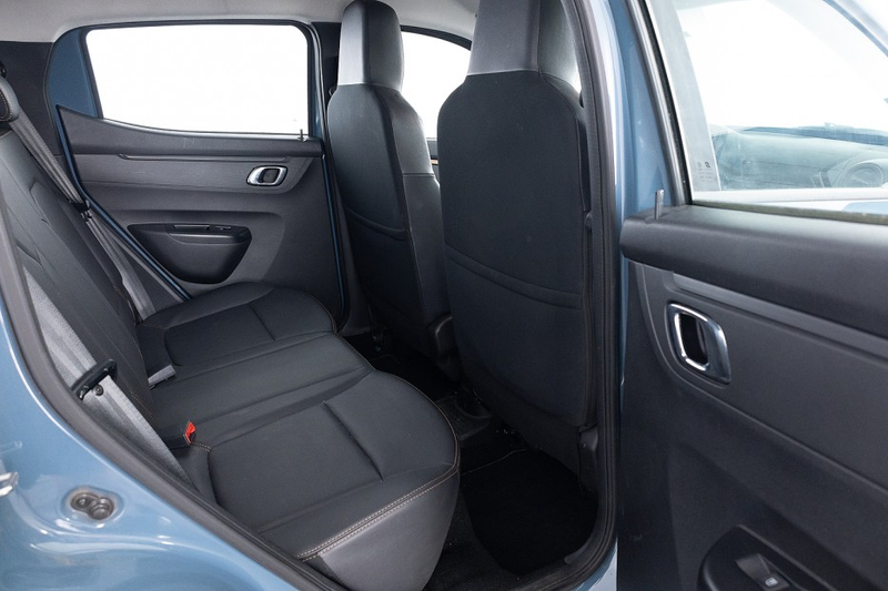 Dacia Spring Extreme 27 kWh *SOH 95%* LEDER | NAVI | AIRCO . — photo 7