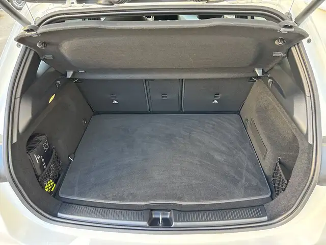 Mercedes-Benz B-Class view 15