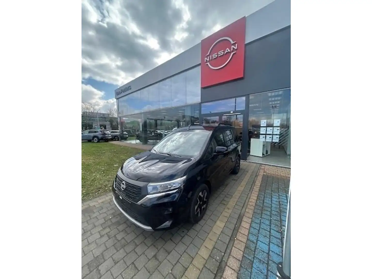 Nissan Townstar N-Connecta + Combi Pack Noir - 1
