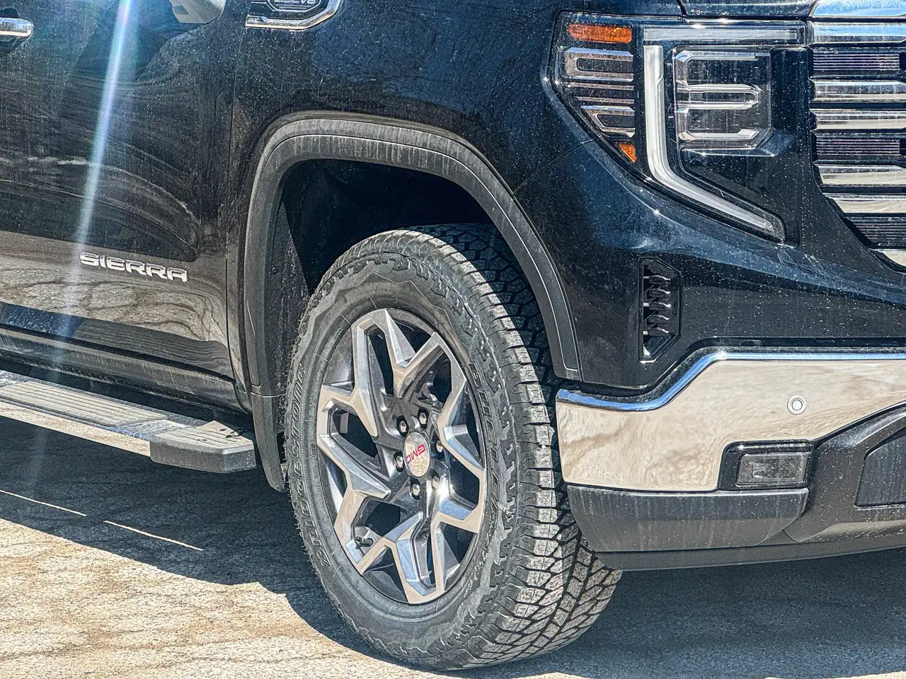GMC Sierra 1500 снимка GMC Sierra 1500